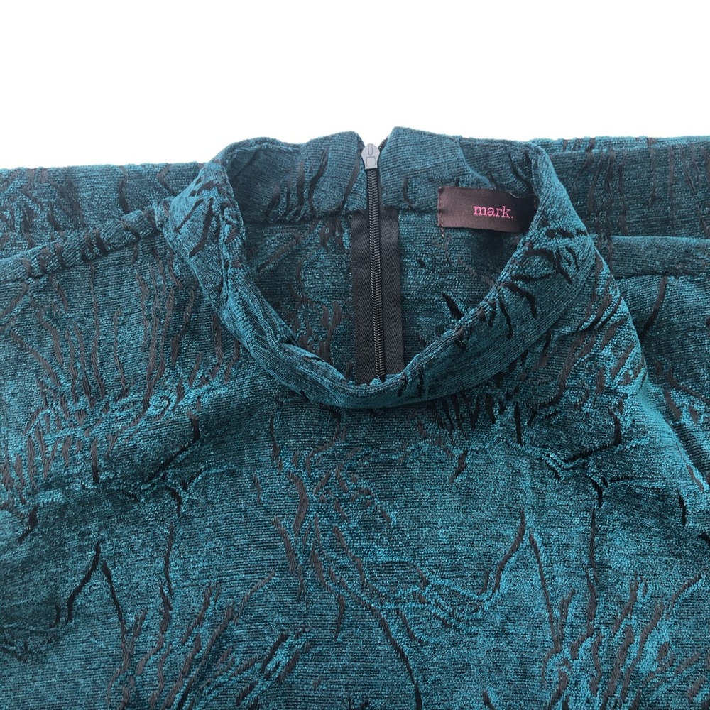 Velvet crop top - Picture 4 of 5